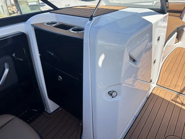 Slide: The Image of Yamaha 252SD 2026 - 17