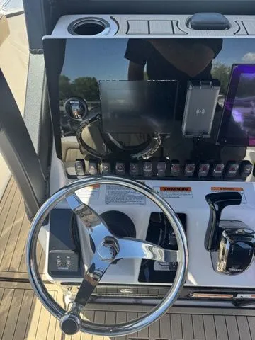 Slide: The Image of Yamaha 255 FSH Sport E 2026 - 10