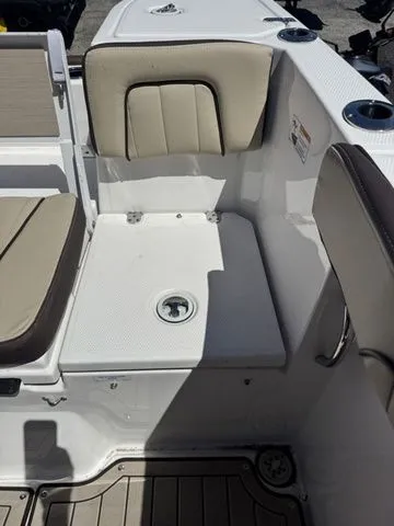 Slide: The Image of Yamaha 255 FSH Sport E 2026 - 30