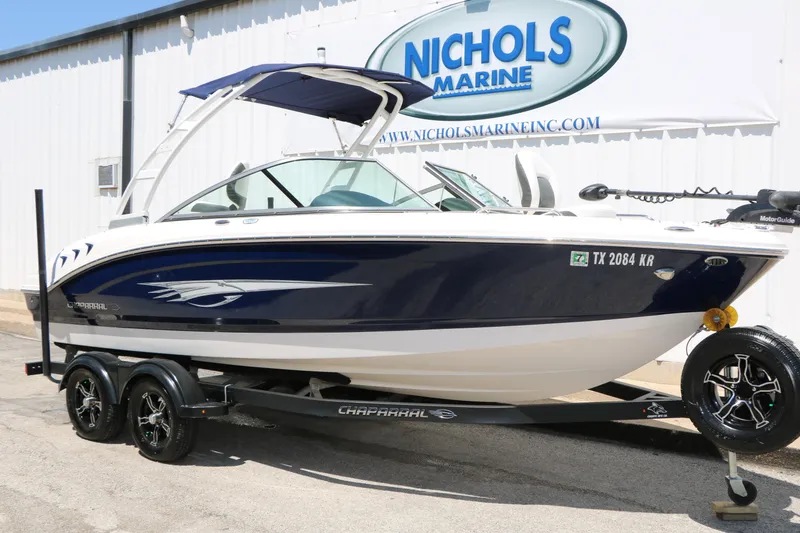 The Image of 2023 Chaparral 21 SSi Ski & Fish boat on trailer at Nichols Marine. - 1