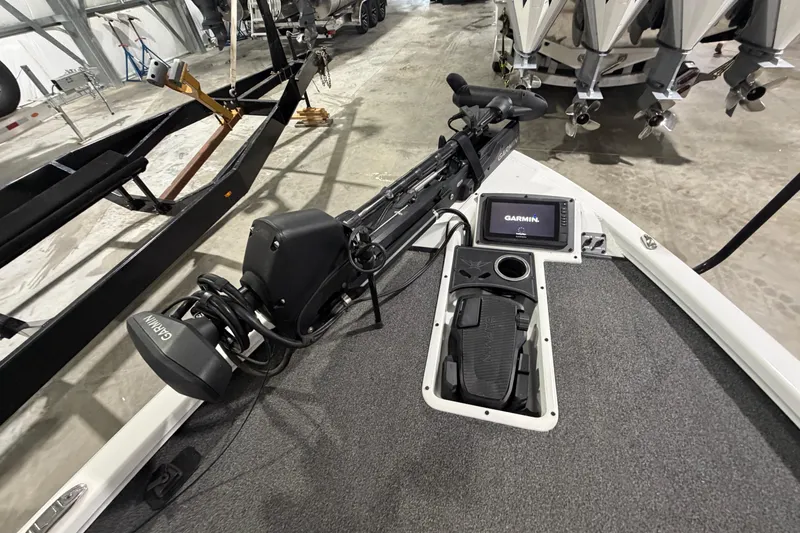 Slide: The Image of 2020 Vexus AVX 2080 boat with Garmin navigation system and trolling motor in a garage. - 23
