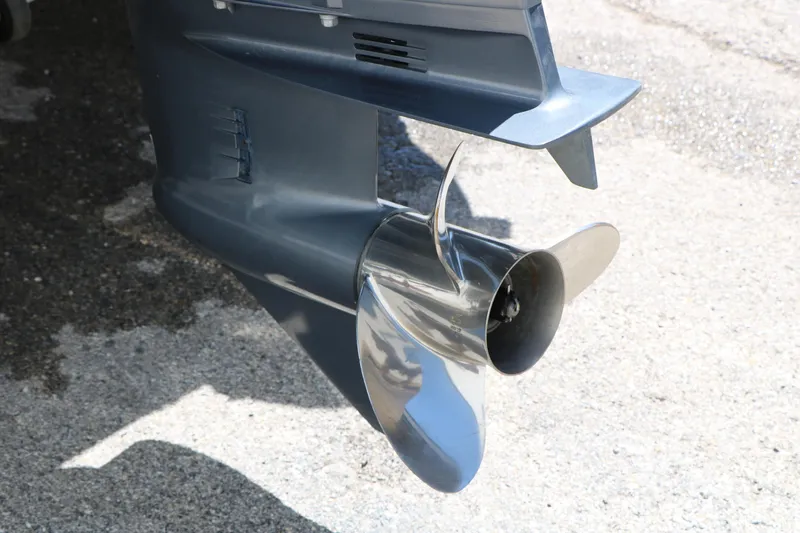 Slide: The Image of 2020 Stingray 192 SC boat propeller on concrete surface. - 16