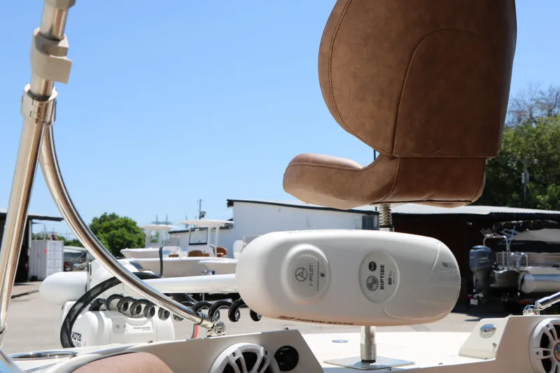 Slide: The Image of Stingray 192 SC 2020 - 13