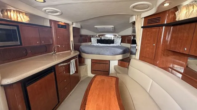 Slide: The Image of Sea Ray 340 2006 - 9