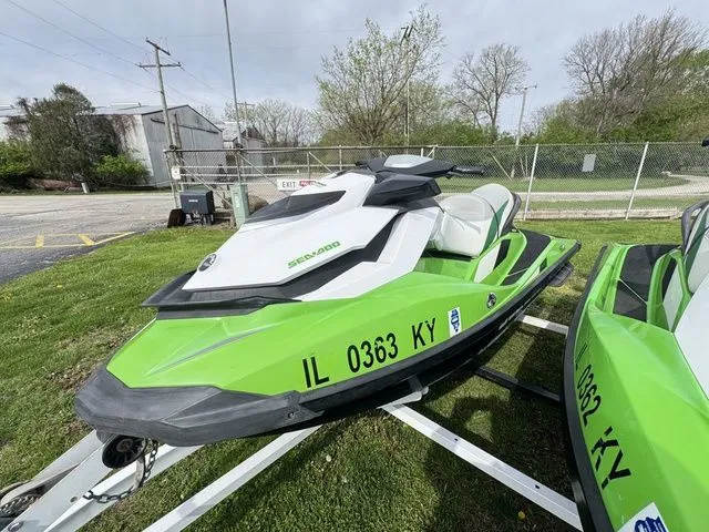 Slide: The Image of Sea-Doo GTI 2014 - 17