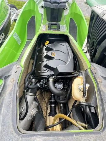 Slide: The Image of Sea-Doo GTI 2014 - 25