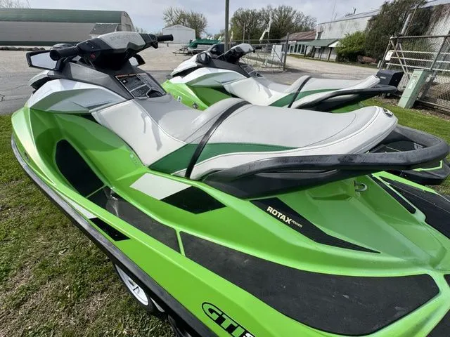 Slide: The Image of Sea-Doo GTI 2014 - 9