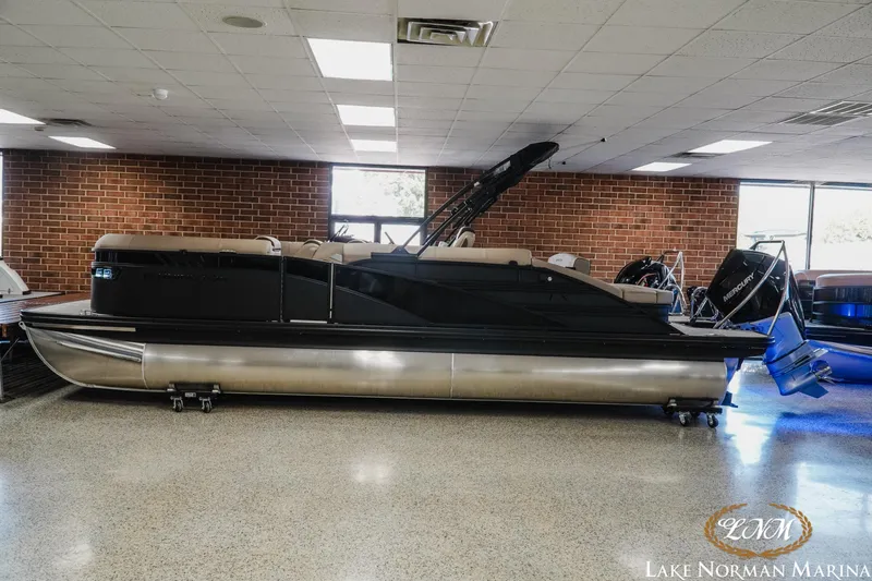 The Image of Bennington 24LXSSB 2026 - undefined