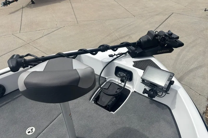 Slide: The Image of 2026 Nitro ZV19 Sport Pro boat with Garmin navigation system and seating. - 15