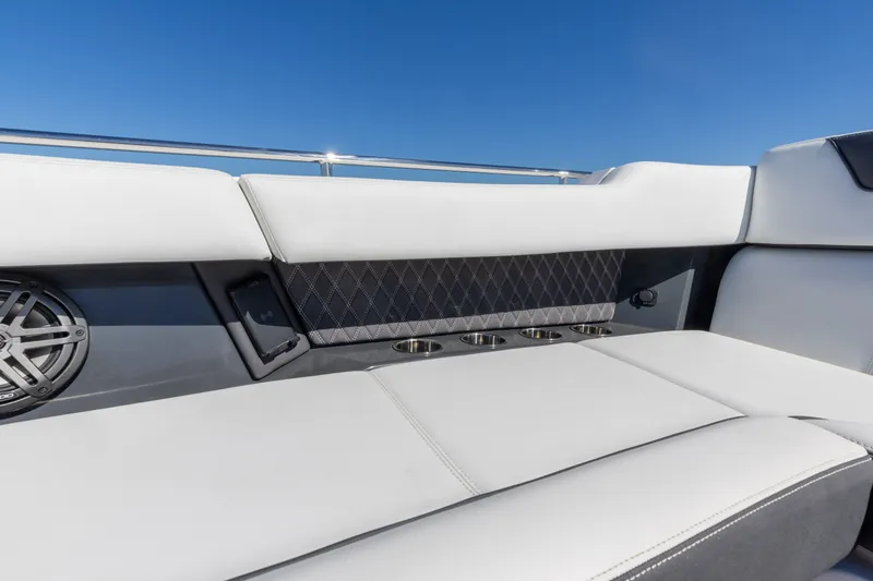 Slide: The Image of Luxurious seating on Cobalt R35 boat, model year 2024. - 39