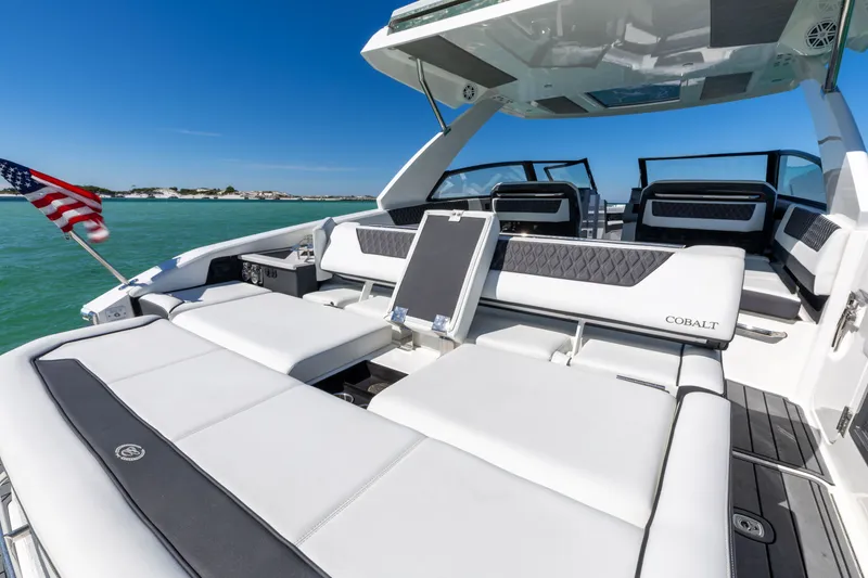 Slide: The Image of Luxurious Cobalt R35 boat 2024 on open water. - 44