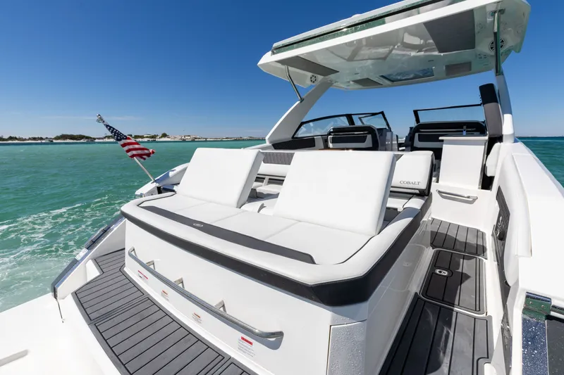 Slide: The Image of Cobalt R35 2024 - 53