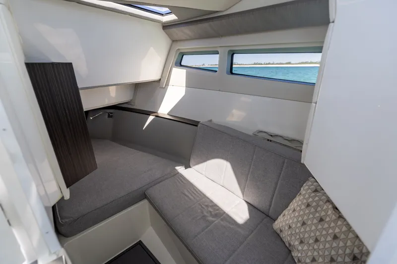 Slide: The Image of Cobalt R35 2024 - 55