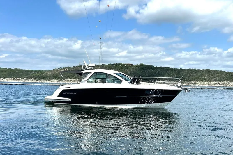 The Image of The 2017 Monterey 360SC! - 0