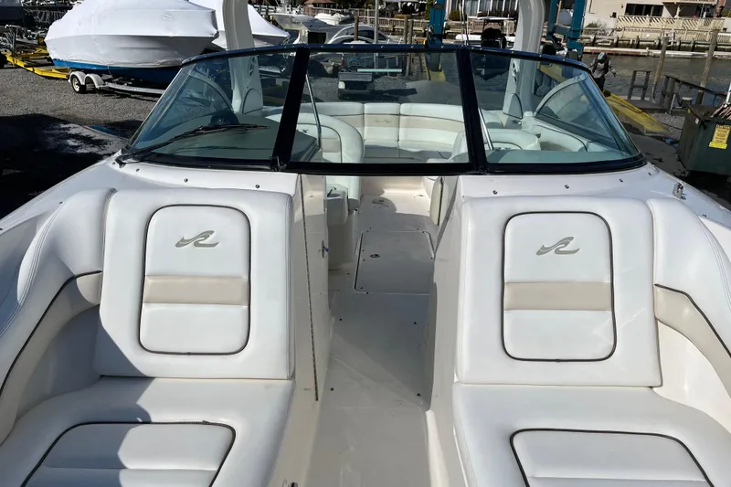 Slide: The Image of Sea Ray, Sea Ray 290SLX, Sea Ray SLX, Cruisers, Cruiser Yachts, Sundancer, Sea Ray Sundancer, Bow Rider Boats, Cruising Boats - 20