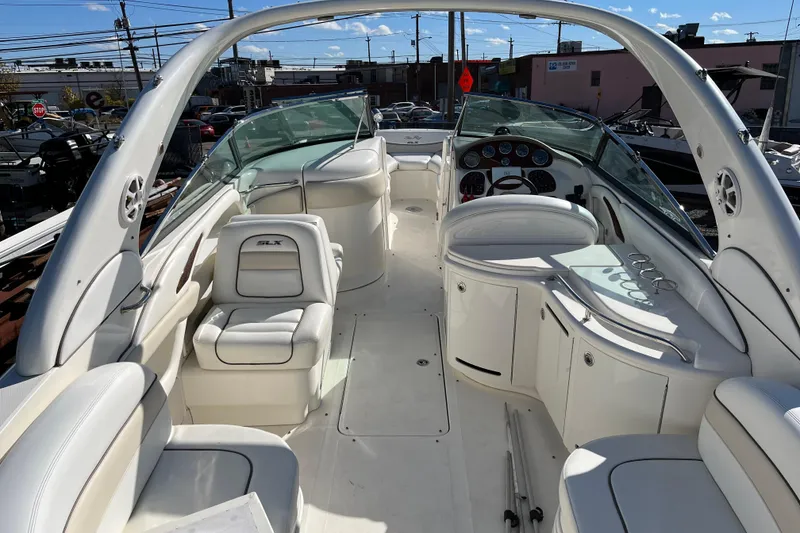 Slide: The Image of Sea Ray, Sea Ray 290SLX, Sea Ray SLX, Cruisers, Cruiser Yachts, Sundancer, Sea Ray Sundancer, Bow Rider Boats, Cruising Boats - 30