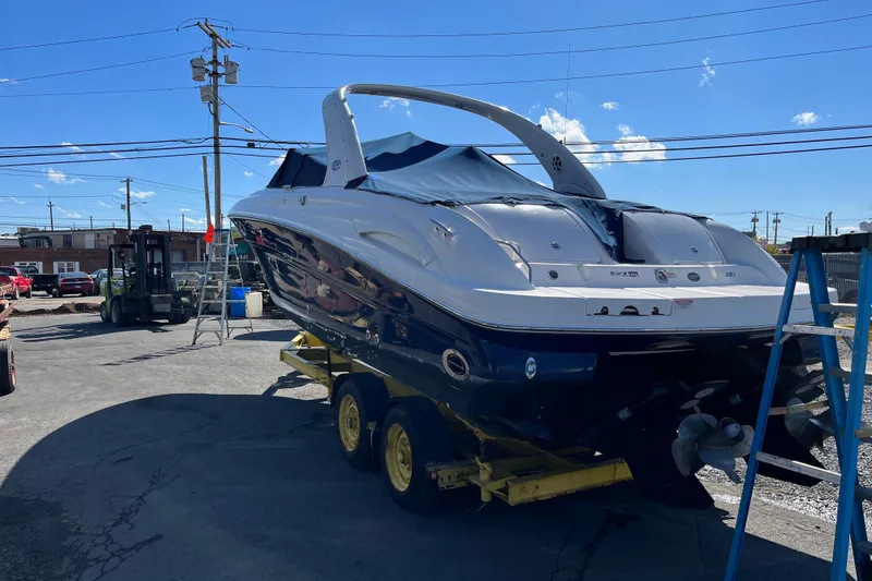 Slide: The Image of Sea Ray, Sea Ray 290SLX, Sea Ray SLX, Cruisers, Cruiser Yachts, Sundancer, Sea Ray Sundancer, Bow Rider Boats, Cruising Boats - 7