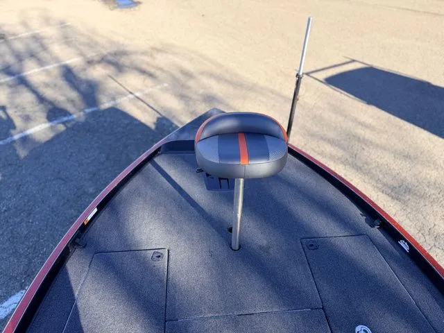 Slide: The Image of Ranger Z521R 2024 - 7