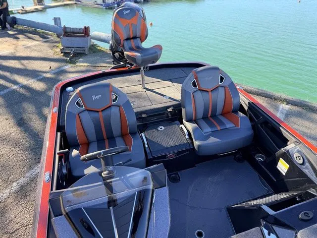 Slide: The Image of Ranger Z521R 2024 - 9