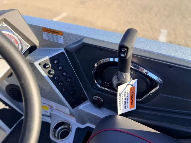 Slide: The Image of Ranger Z518 2024 - 14