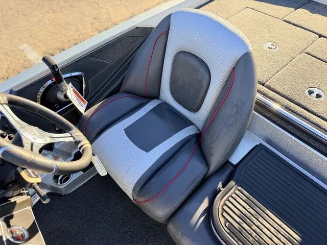 Slide: The Image of Ranger Z518 2024 - 16