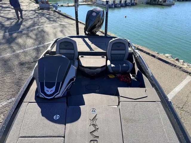 Slide: The Image of Vexus VXs20 2024 - 12