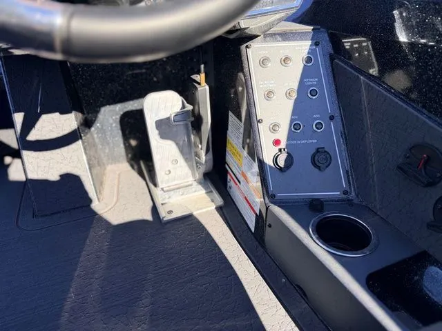 Slide: The Image of Vexus VXs20 2024 - 15