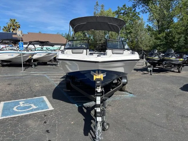 Slide: The Image of Yamaha SX190 4STAR 2026 - 3