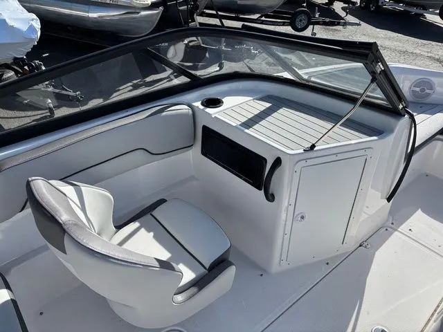 Slide: The Image of Yamaha SX190 4STAR 2026 - 7