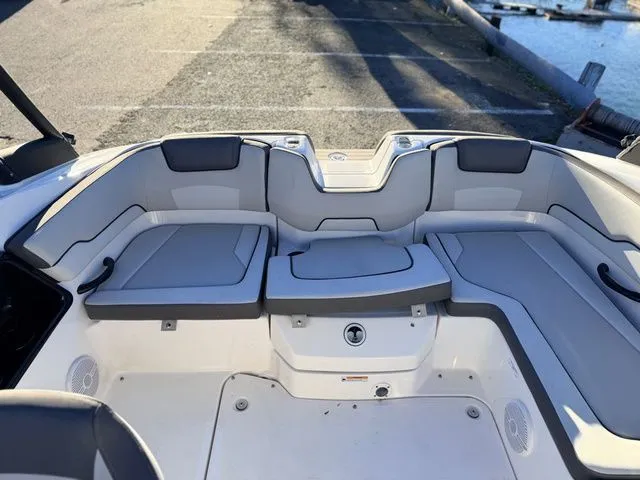 Slide: The Image of Yamaha AR190 2025 - 14