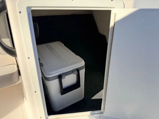 Slide: The Image of Yamaha AR190 2025 - 20