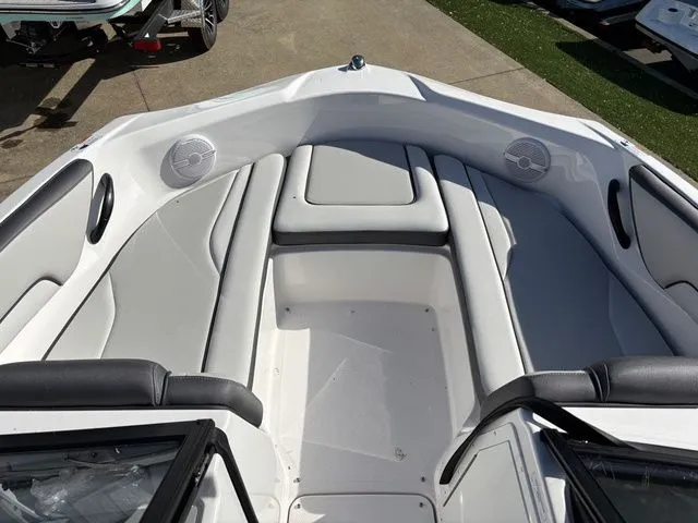 Slide: The Image of Yamaha AR190 4Star 2026 - 8