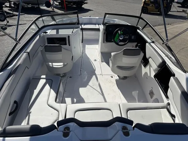 Slide: The Image of Yamaha SX190 4STAR 2026 - 5