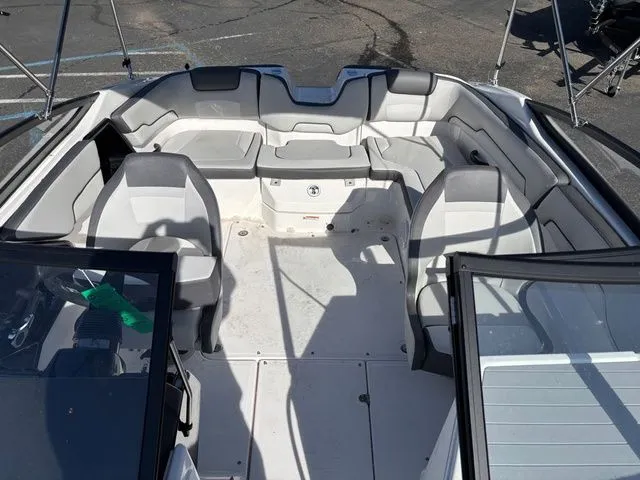 Slide: The Image of Yamaha SX190 4STAR 2026 - 9