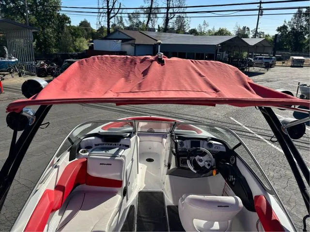 Slide: The Image of Sea-Doo WAKE 2012 - 7