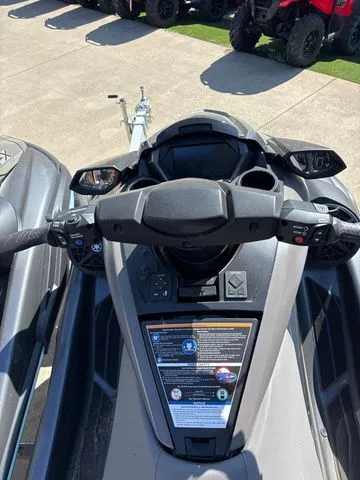 Slide: The Image of Yamaha FX HO 2025 - 3