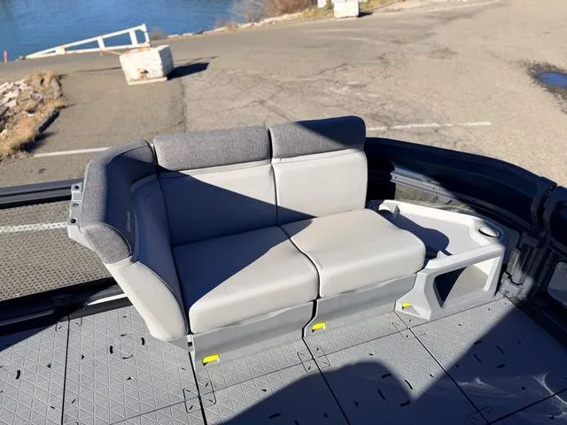 Slide: The Image of Sea-Doo Switch Cruise 21 2024 - 19