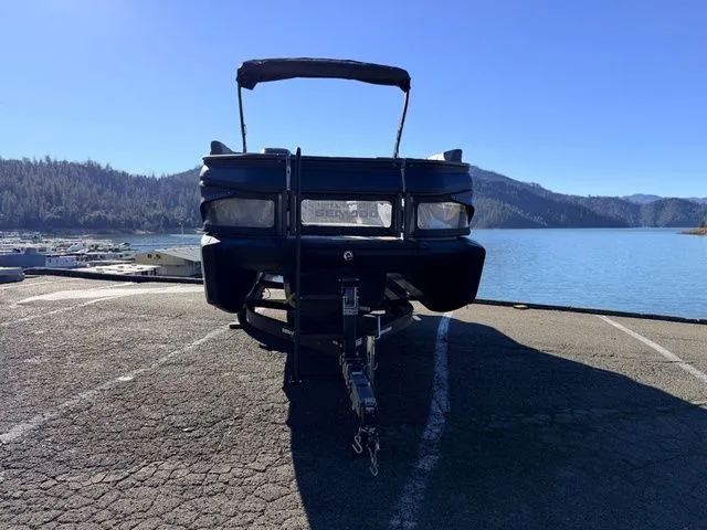 Slide: The Image of Sea-Doo Switch Cruise 21 2024 - 5