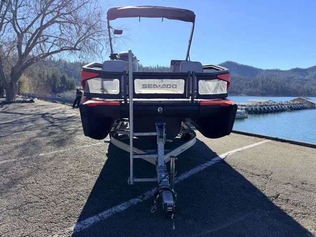 Slide: The Image of Sea-Doo Switch Sport 21 2024 - 6