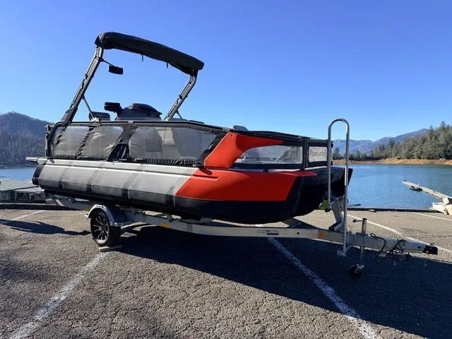 Slide: The Image of Sea-Doo Switch Sport 21 2024 - 7