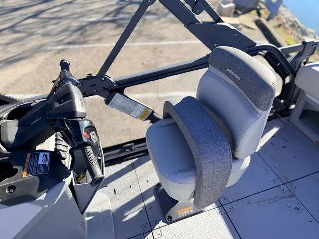 Slide: The Image of Sea-Doo Switch Cruise 21 2024 - 14