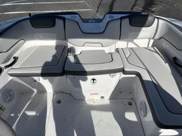 Slide: The Image of Yamaha SX190 4STAR 2026 - 11