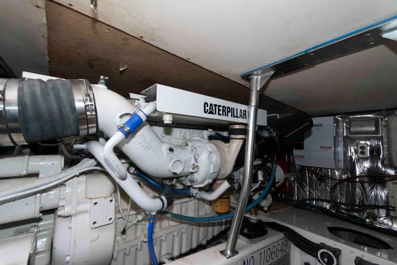 Slide: The Image of Engine room of 2001 Ocean Yachts 40 Super Sport with Caterpillar engine. - 21