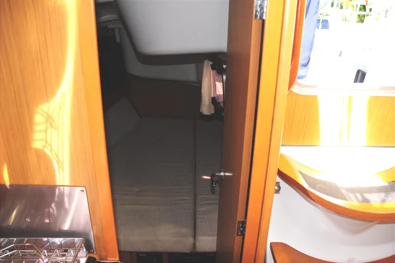 Slide: The Image of Interior cabin view of 2010 Jeanneau Sun Odyssey 36i sailboat. - 54