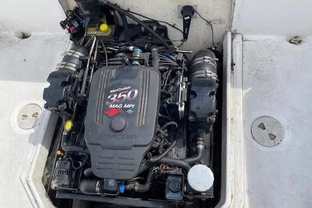 Slide: The Image of Engine of a 2007 Baha Cruisers 251 GLE with MerCruiser 350 MAG MPI. - 9