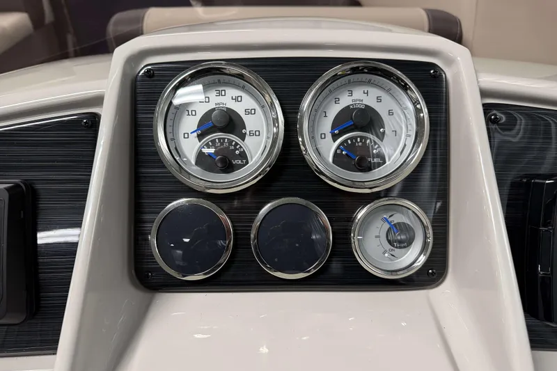 Slide: The Image of Dashboard of 2026 Sylvan Mirage 8520 LZ PTS Tritoon with gauges and controls. - 10
