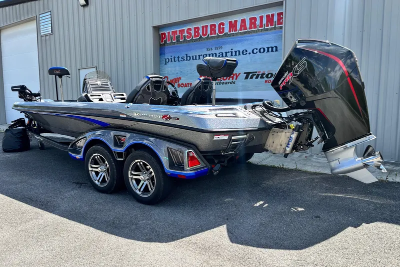 Slide: The Image of 2023 Ranger Z520R Cup-Equipped boat at Pittsburg Marine dealership. - 19