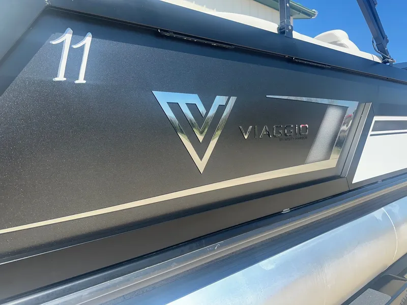 Slide: The Image of Viaggio 23 Diamante U 2022 - 6
