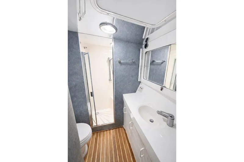 Slide: The Image of Bathroom of 1990 Hatteras 58 Convertible yacht. - 7