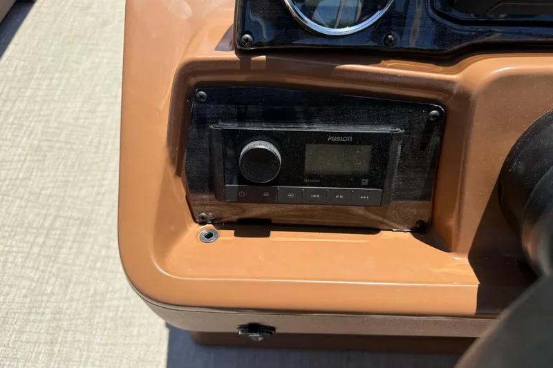 Slide: The Image of Control panel of 2026 Avalon VENTURE QUAD LOUNGE with Fusion audio system. - 28